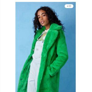 Girlfriend Material Kai Faux Fur Coat in Green